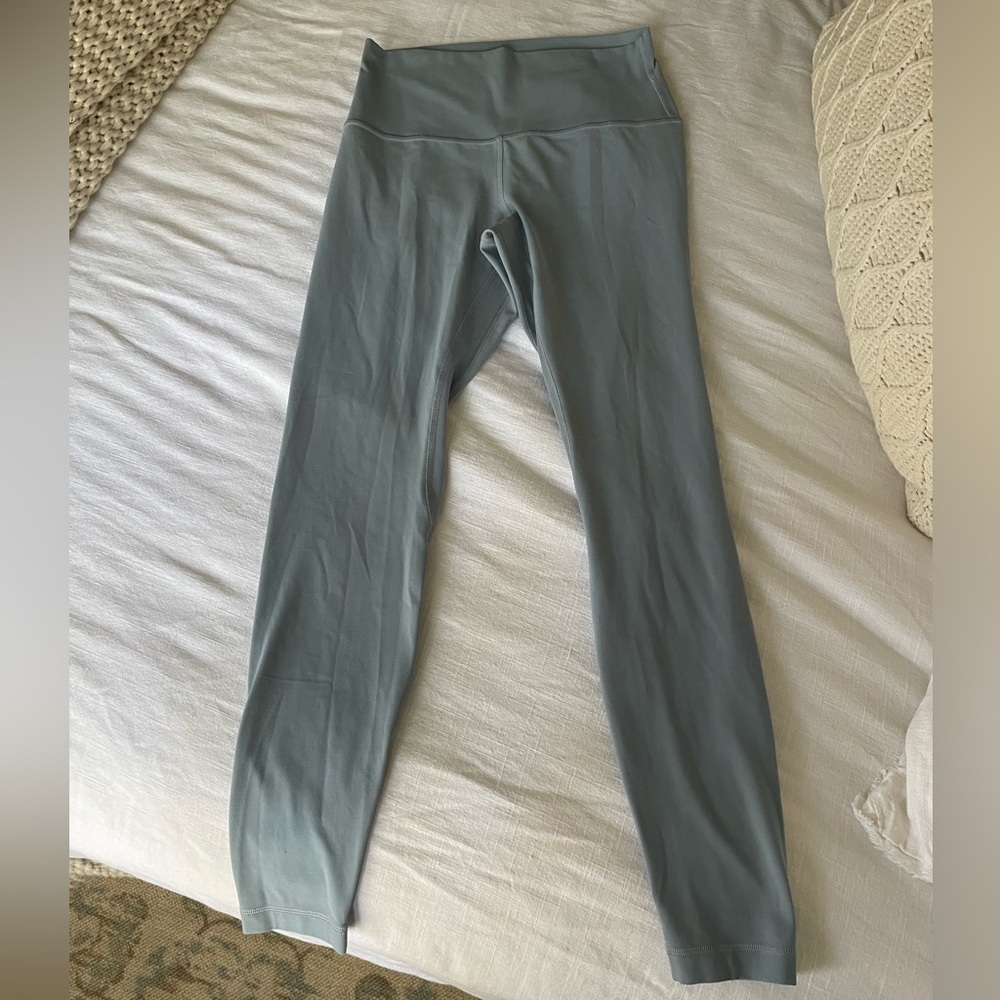 Lululemon leggings, size 8, NBW (run big for an 8)